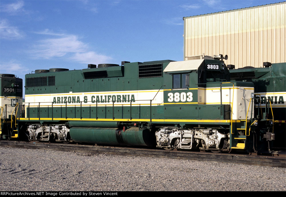 Arizona & California GP38M #3803